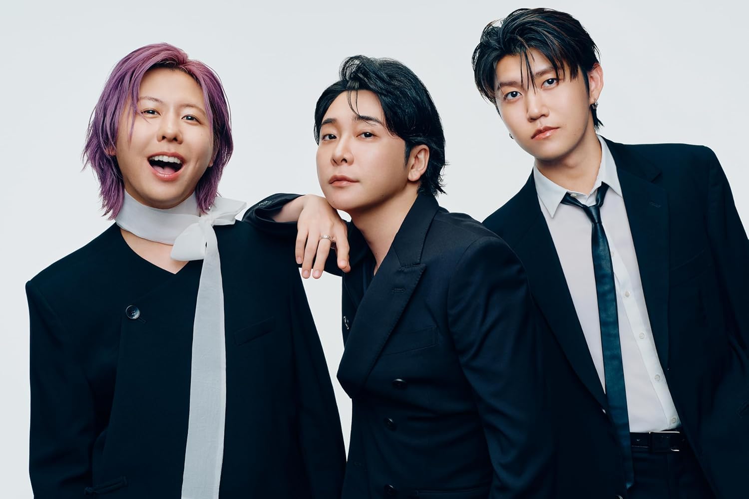 Amazon.co.jp: 【限定特典あり Blu-ray】 Mrs. GREEN APPLE MGA